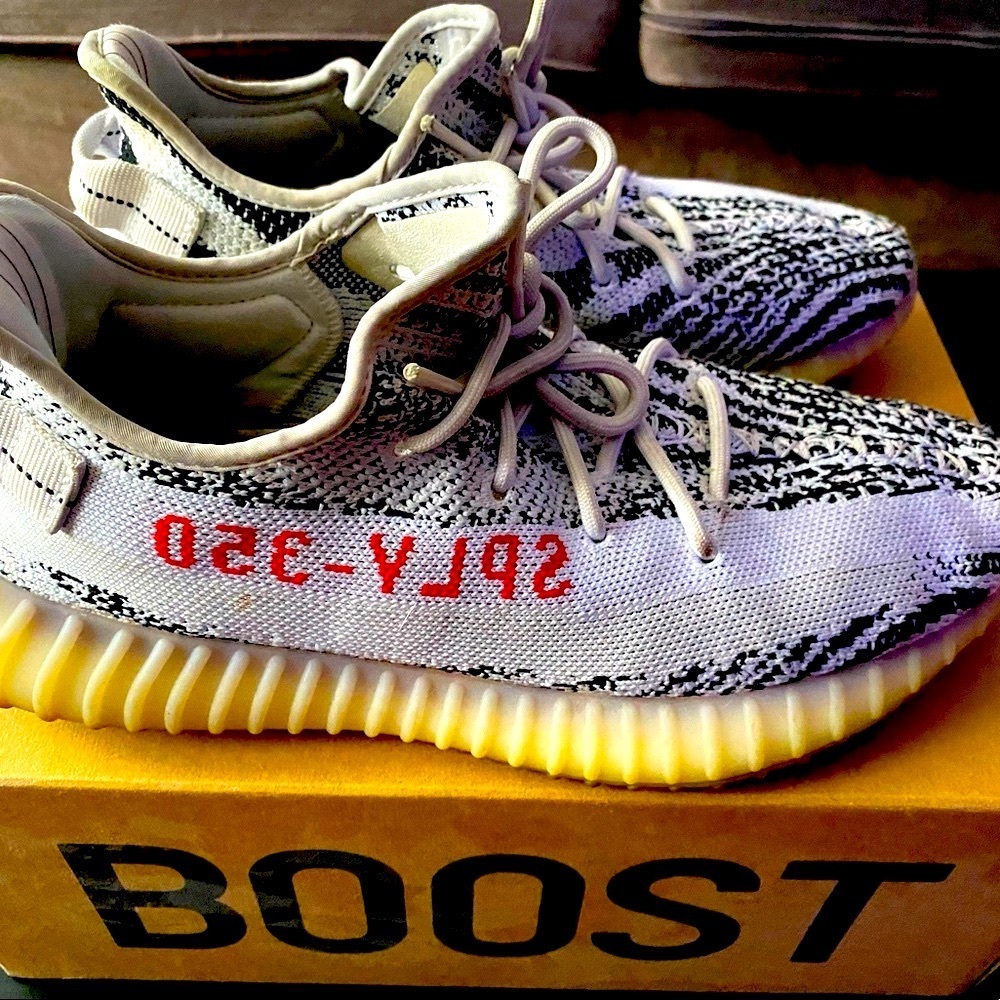 YEEZY BOOST 350 V2 'ZEBRA'